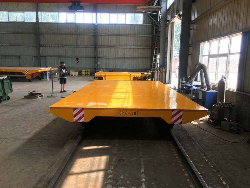 30 tona industrijski transportni voz