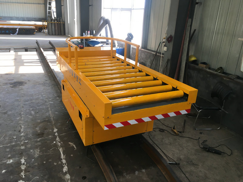 3T željeznica pretvara električni ravni kolica sa liftom