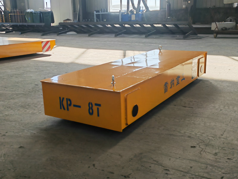 Unpowered železnički transfer trolley